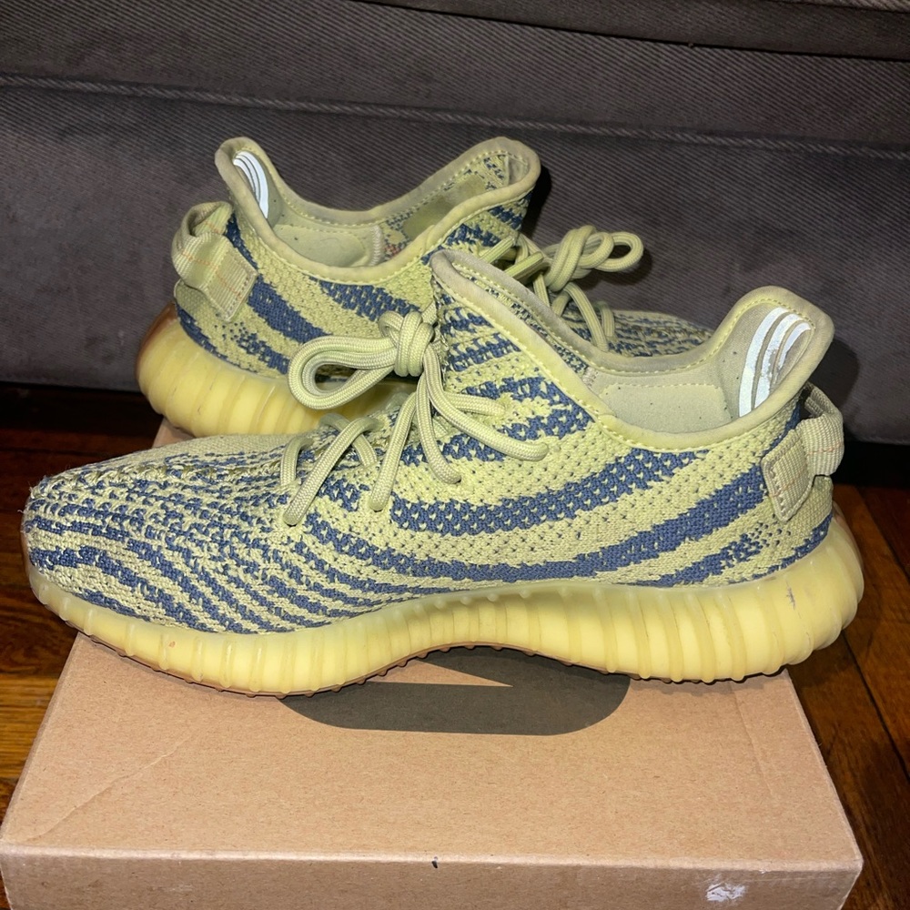 Yeezy Boost 350 “Frozen Yellow” Sz 6.5